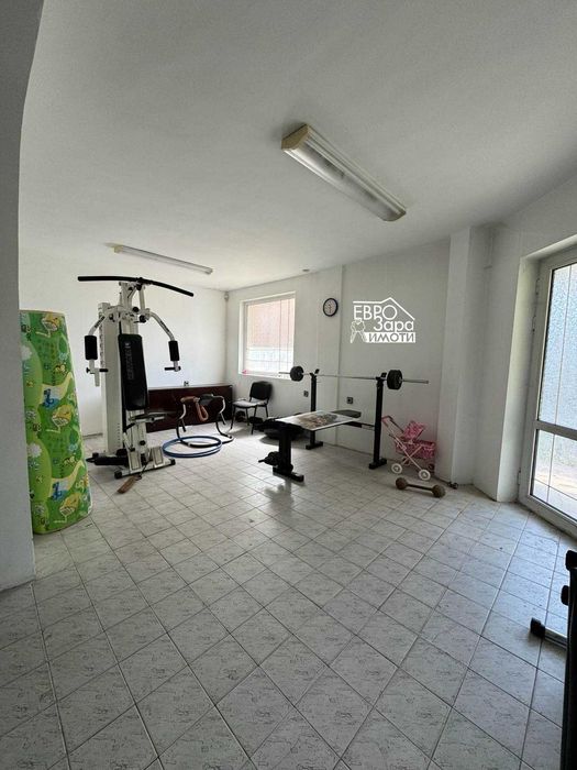 Продава се Къща в Стара Загора, Казански - изток - 450 кв.м за 1000 €/кв.м - Снимка #18