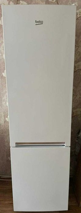 Холодильник beko