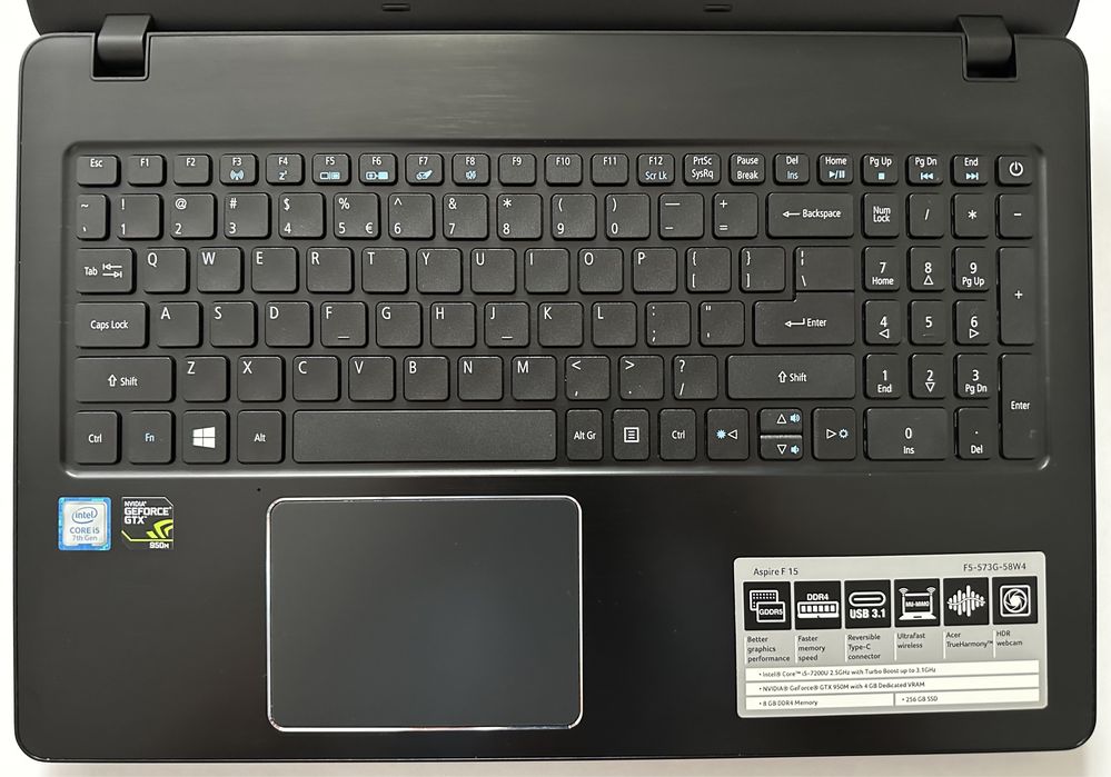 Laptop ACER Aspire F15 - 256GB SSD