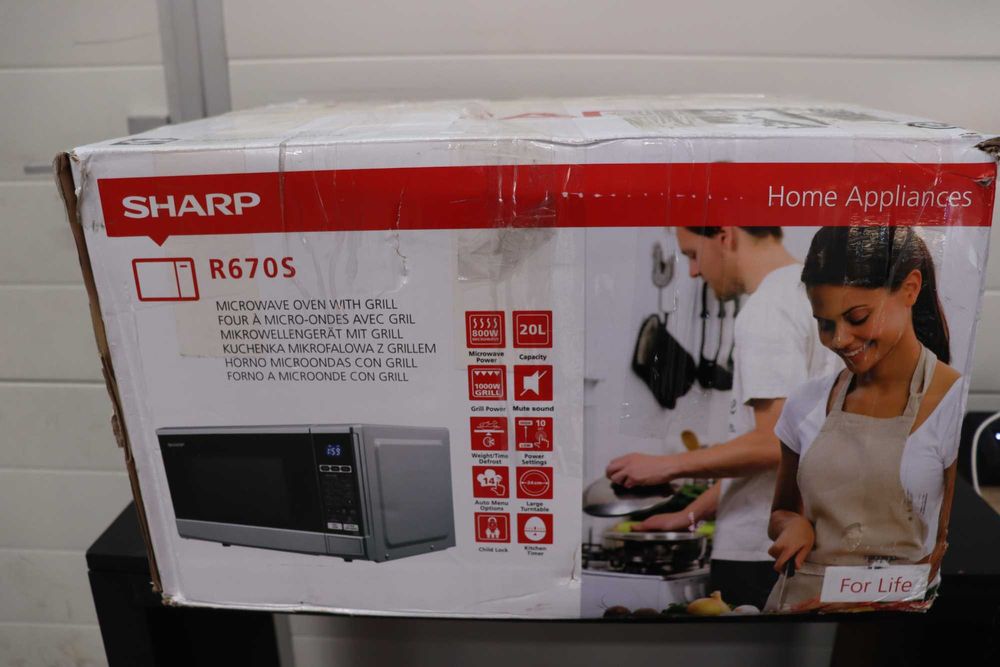 Микровълнова фурна SHARP R670S 2в1, грил, 20л, 800W, 13 програми