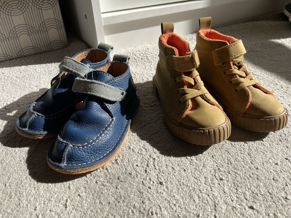 Lot de Incaltaminte de piele pebebe masura 23 si adidasi 23/24