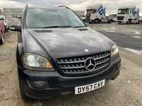 Dezmembrez Mercedes ML W164 320CDI Sport