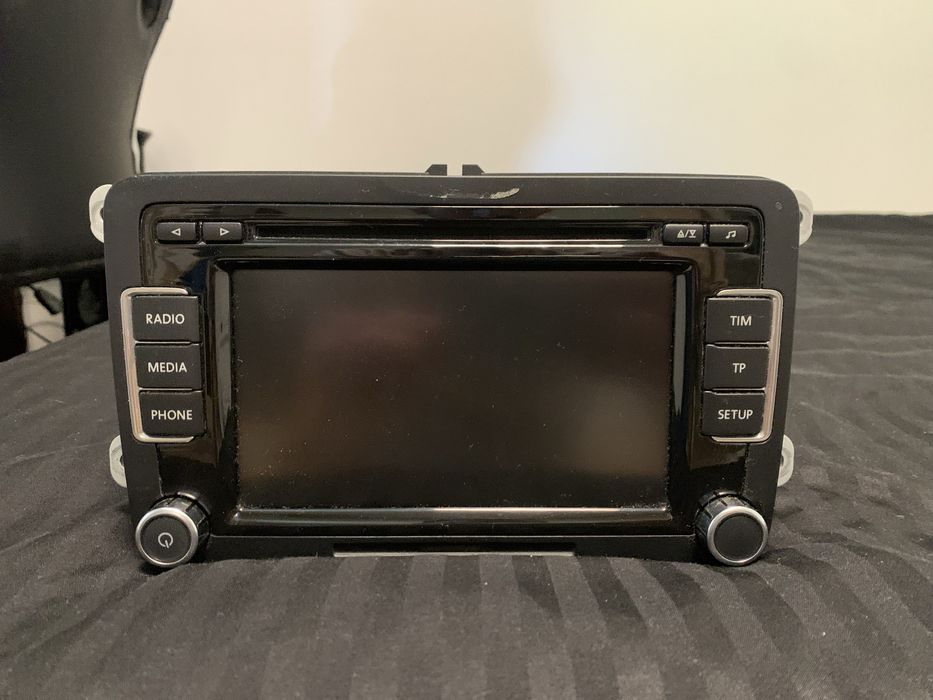 Casetofon compatibil Golf 5
