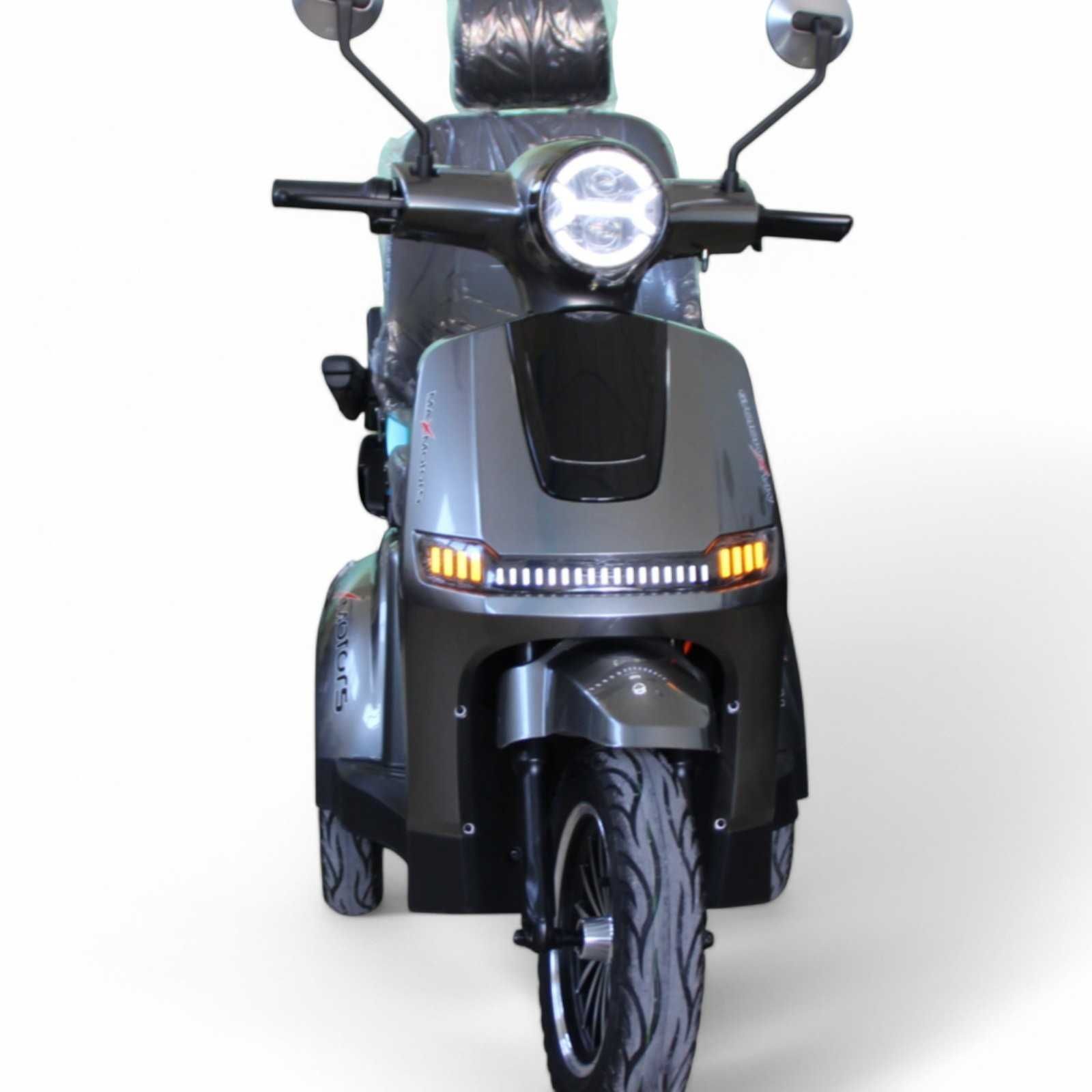 Електрическа триколка Maxmotors FM2 PRO 1800W - СИВА