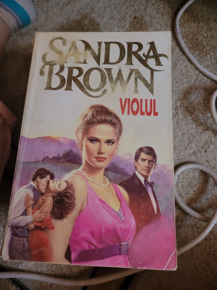 Carti Sandra Brown
