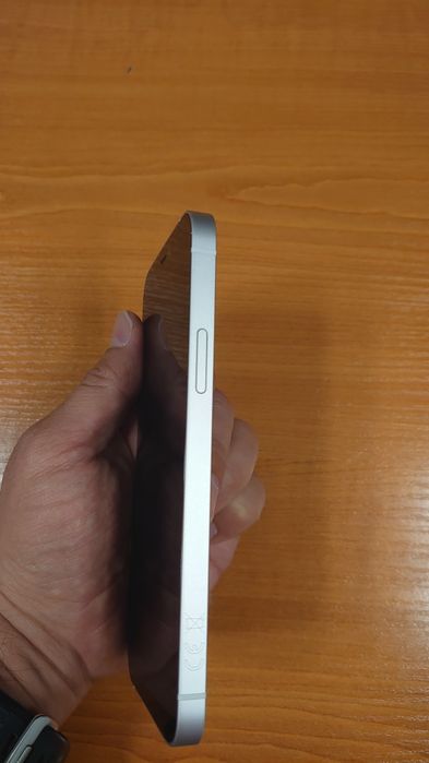 Apple iPhone 12 128 GB 100% батерия гаранция