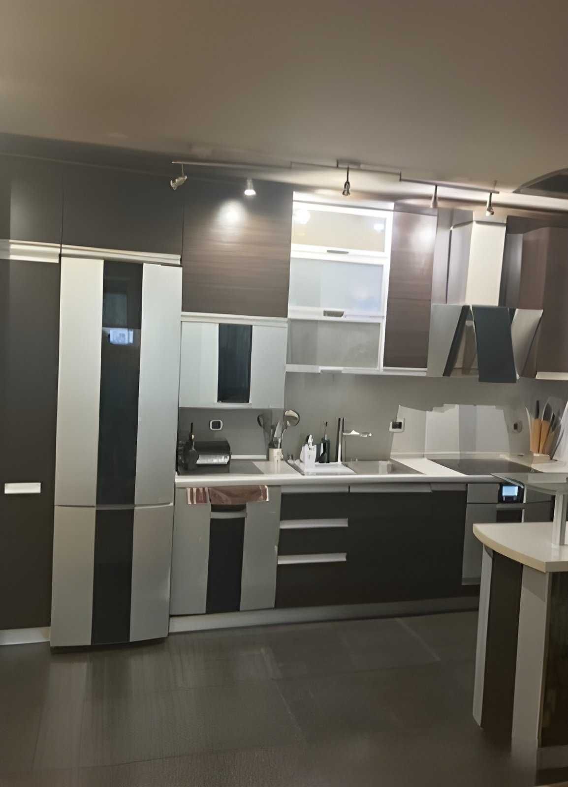 Продава 3-СТАЕН град София, Банишора