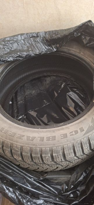 Продам резину практически новую