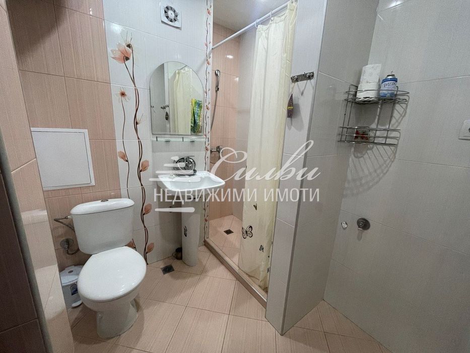 Продава се Двустаен апартамент в Шумен, Пазара - 63 кв.м за 891 €/кв.м - Снимка #10