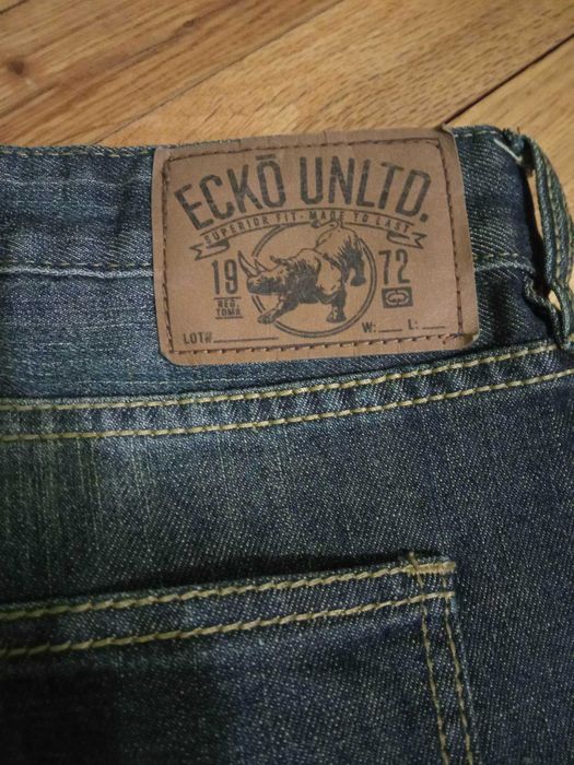 Оригинални мъжки дънки Ecko в топ състояние!