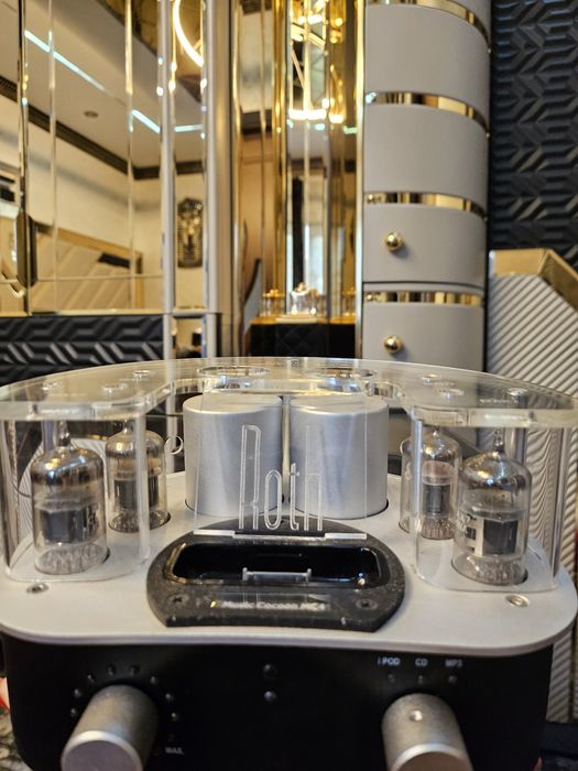 Amplificator cu tub hibrid Roth Music Coc
