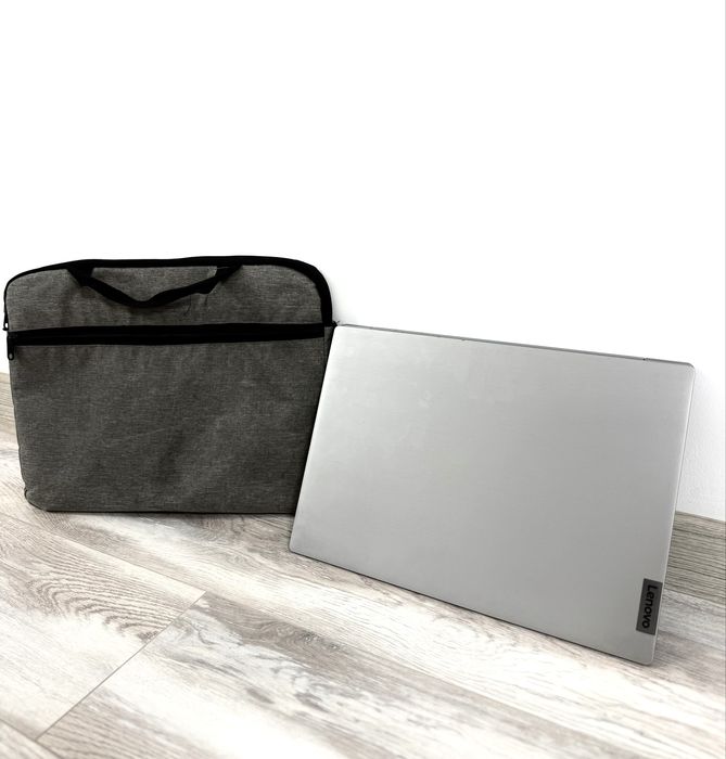 Продам новый ноутбук в полном комплекте