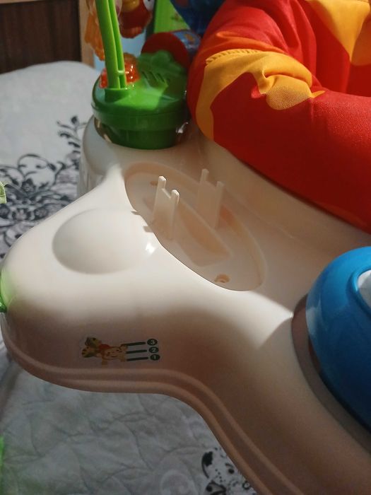 Продавам бънджи на стойка Baby Walker