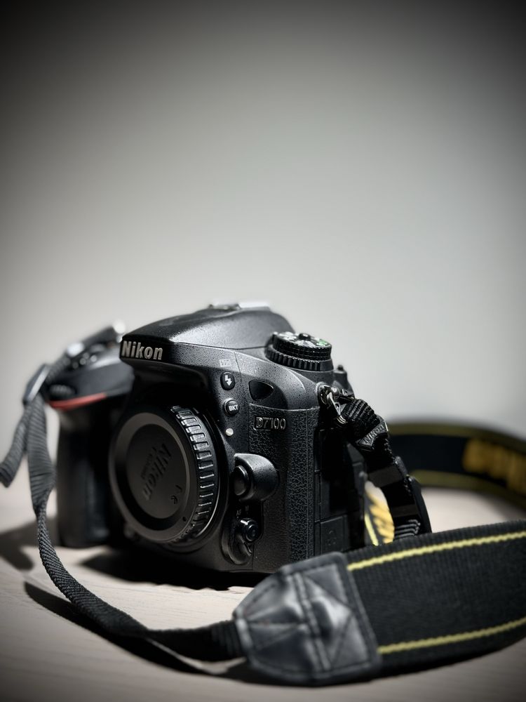 Nikon d7100 + комплект