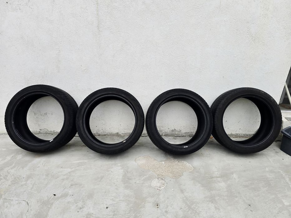 275 40 21 Pirelli scorpion verde
