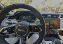 Vand Jajuar F Pace