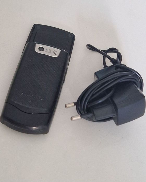 Telefon Samsung GT -C5130S  cu încărcător original