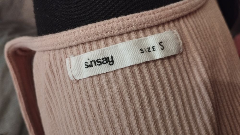 Лятна памучна рокля в бежов цвят