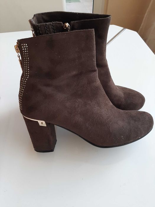 Боти кафяви велур №40 с кутия