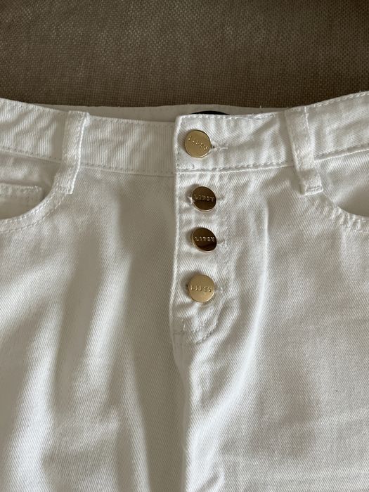 Fusta de blugi, brand Lipsy