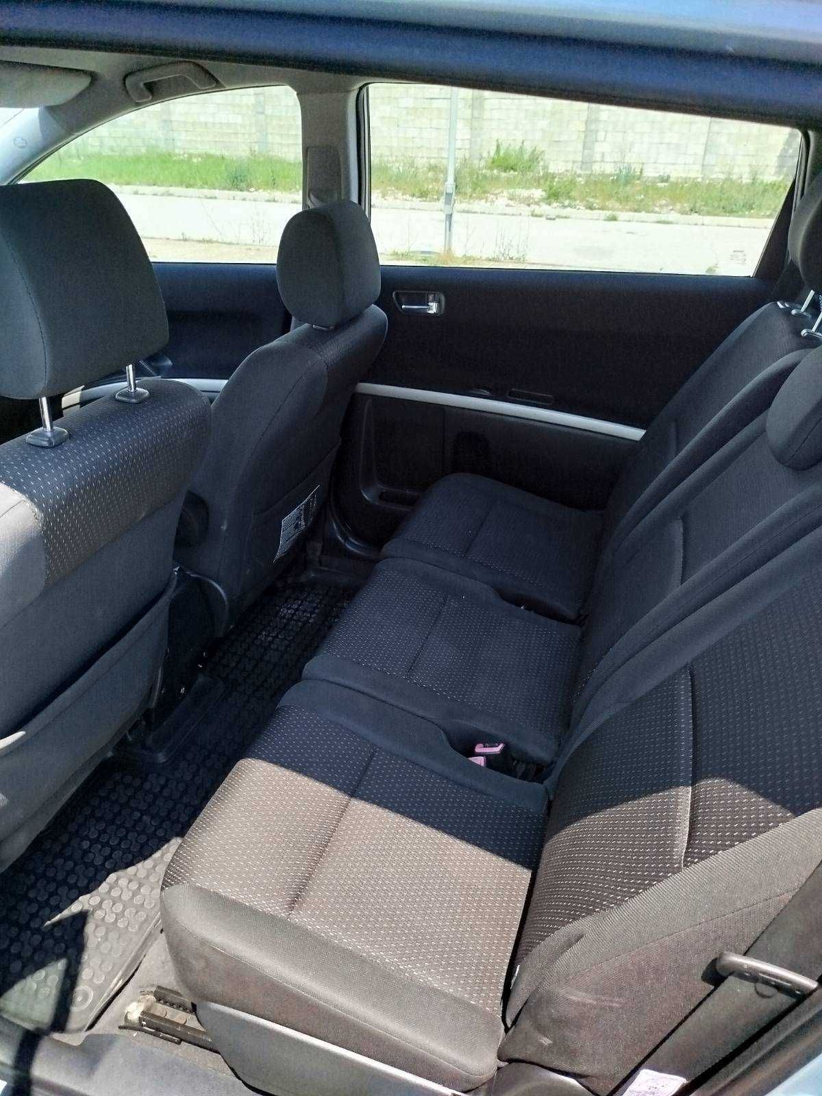 Продавам Toyota Corolla Verso 2007