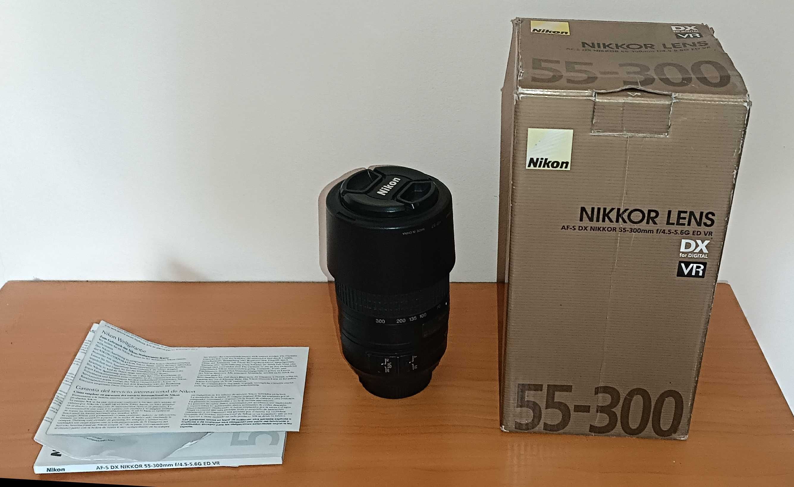Продам объектив Nikon 55-300
