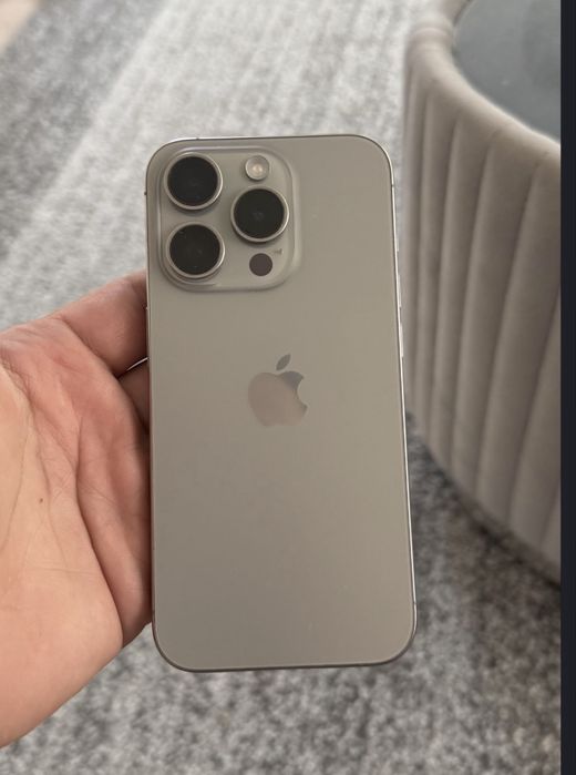 Vand sau schimb iphone 15 pro