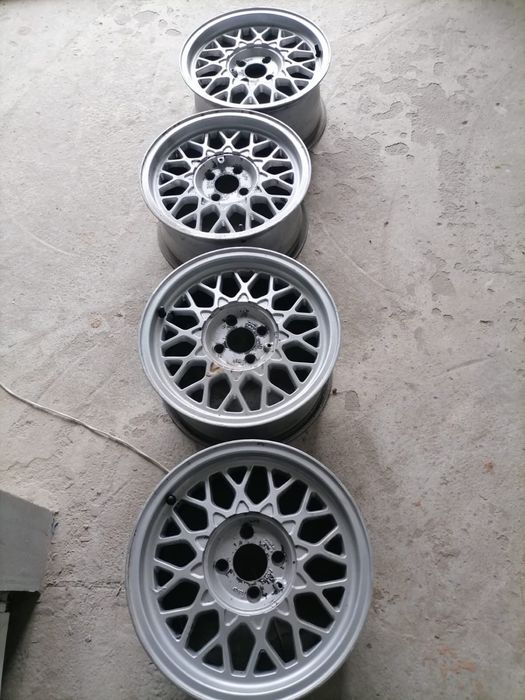 Jante r15 4x100 350lei