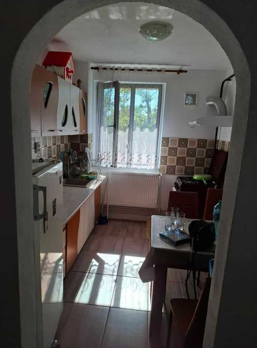 Apartament 3 camere în Balș