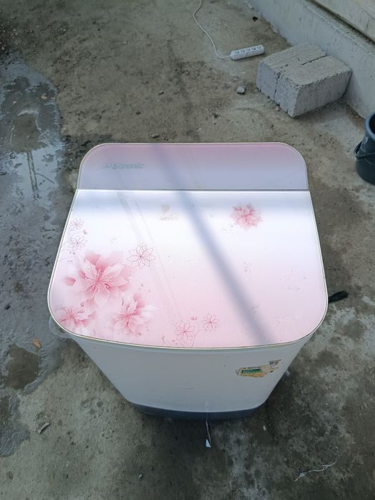 Kir mashika  sotiladi