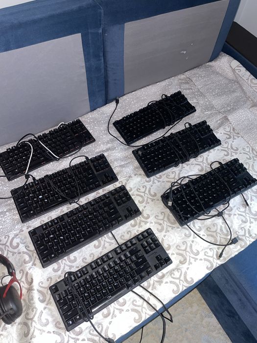 Продам игровой монитор и девайсы