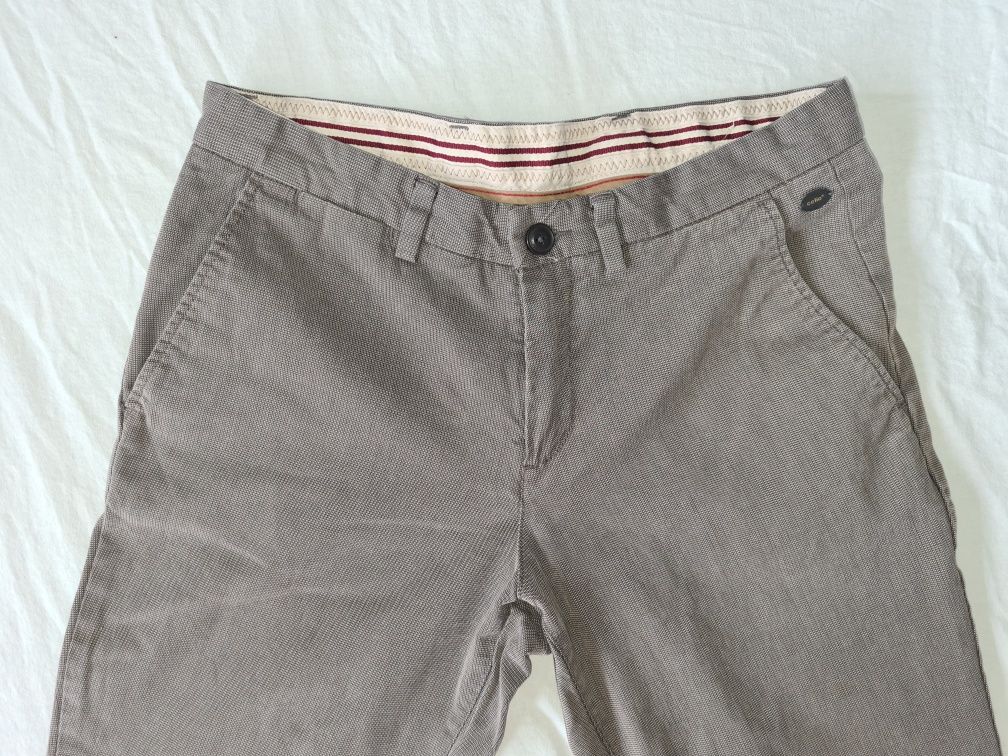 Продавам мъжки панталон celio