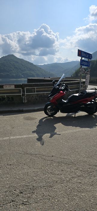 Scuter honda fortza 125 cm