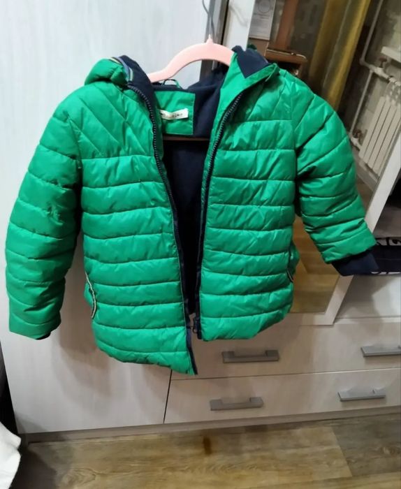 Отдам куртку на мальчика