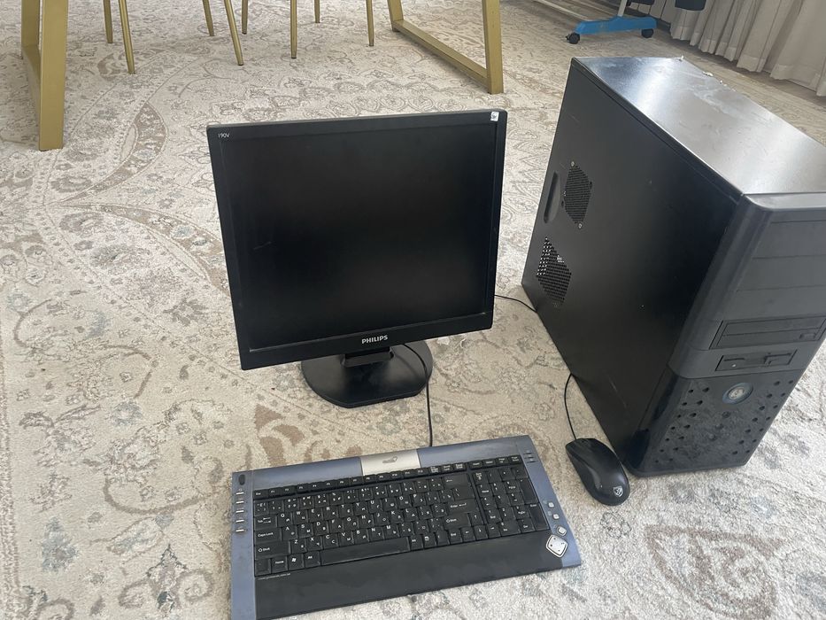 Компютер с монитором