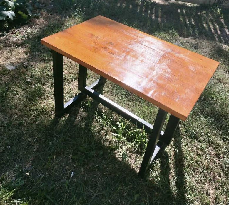 Oferta specială toate cele trei mese la 1200 Ron.