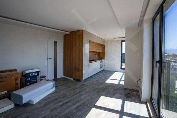 Продава се Тристаен апартамент в Пловдив, Младежки Хълм - 86 кв.м за 3838 €/кв.м - Снимка #4