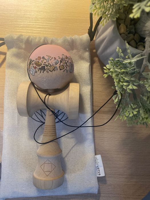 Kendama Miguel-Lotus