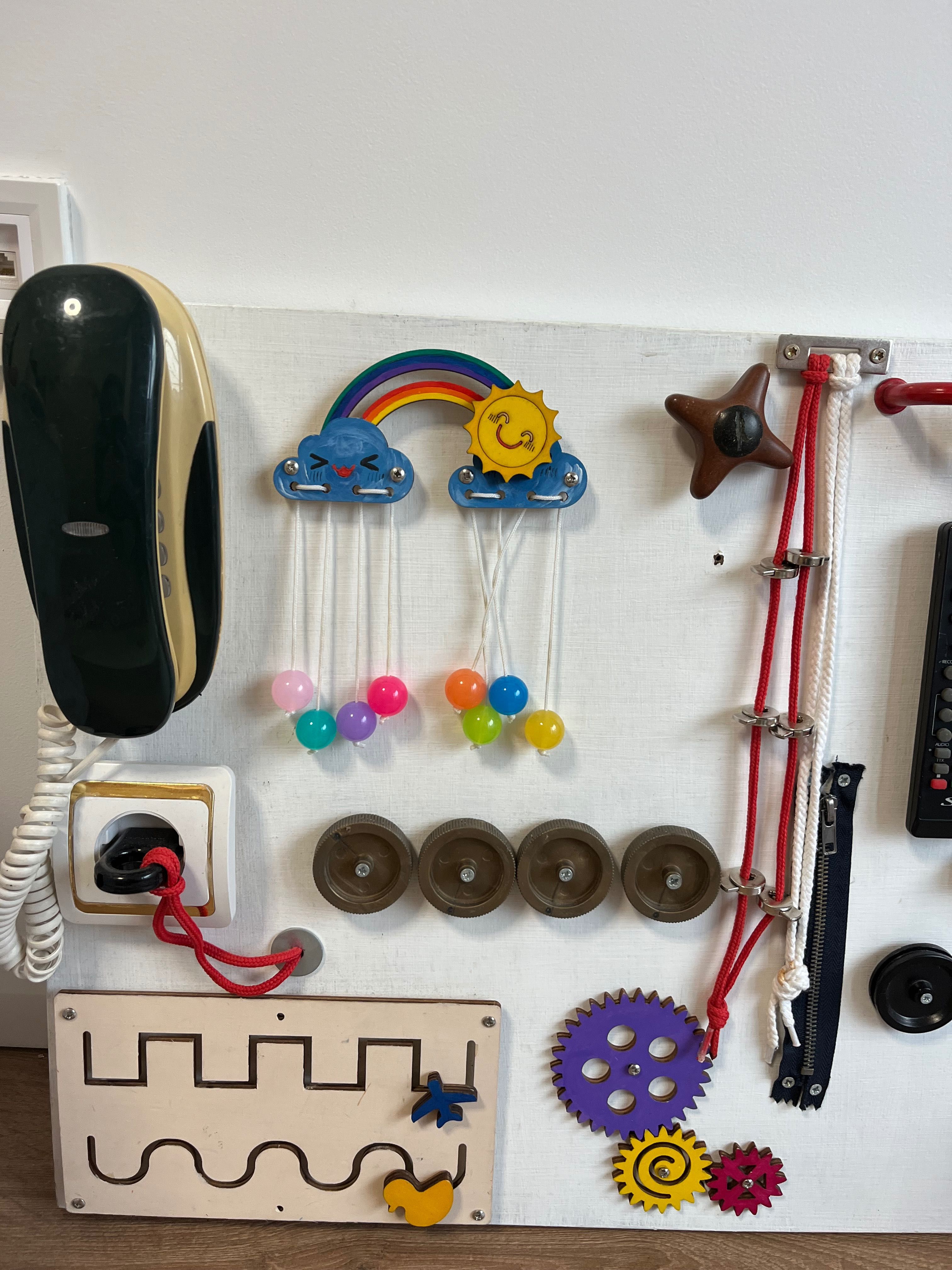 Бизи борд/ Busy board
