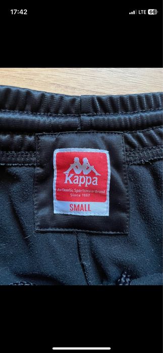 pantaloni kappa cu capse