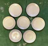 set de 7 sapte farfurii identice intinse din portelan cermica ceramic