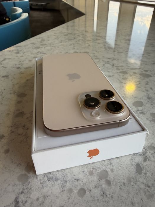 Iphone 16 Pro Max 256 gb Desert Titanium impecabil