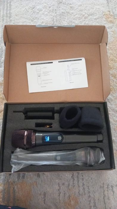 Microfoane wireless noi