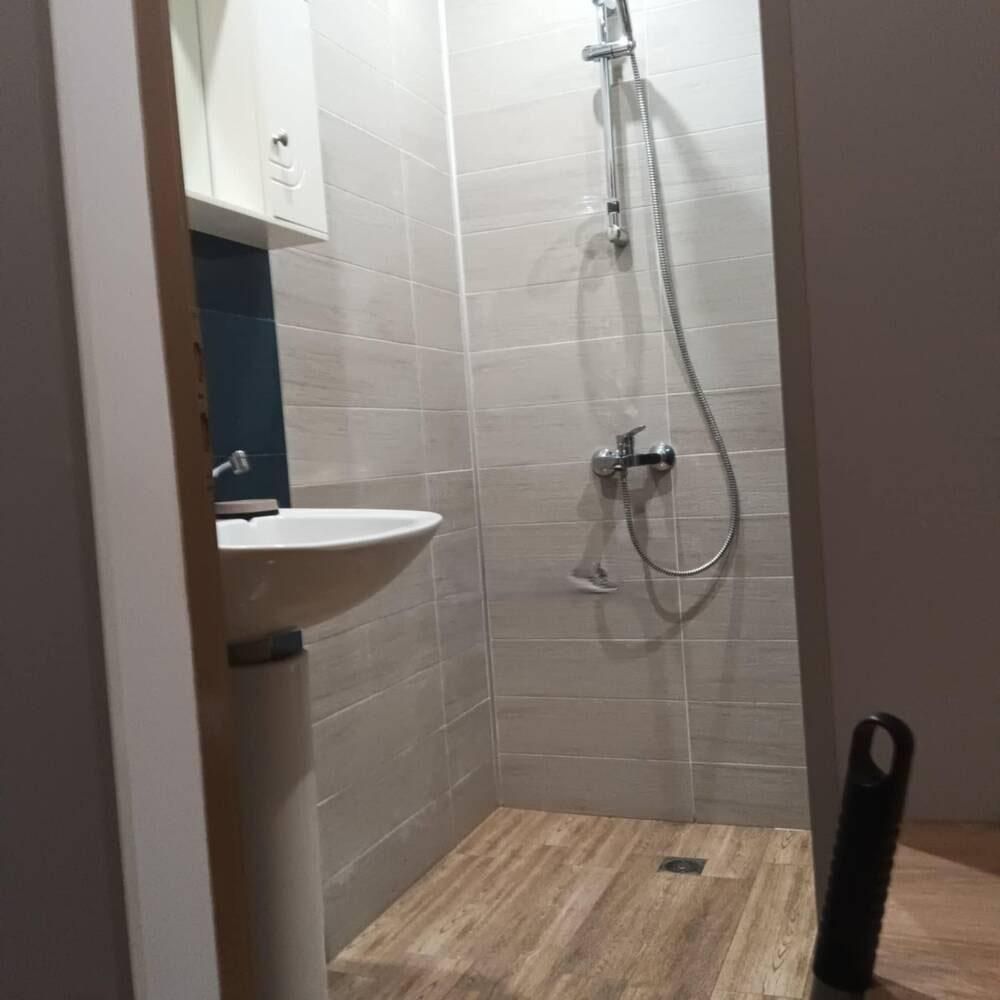 Дава се под наем Двустаен апартамент в Бургас, Изгрев - 55 кв.м за 382.5 € - Снимка #4