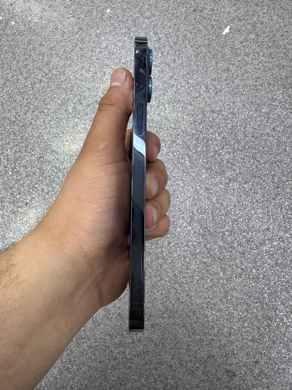Iphone 12 pro max blue