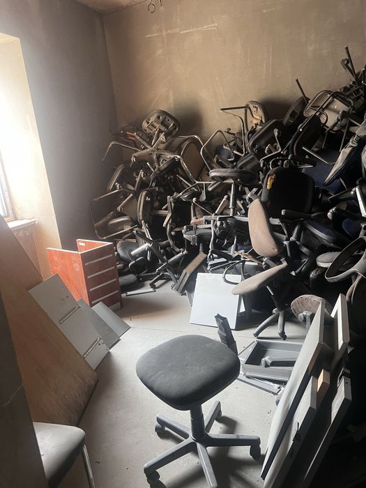 Б/у офесный мебель хаммасини сразу сотаман