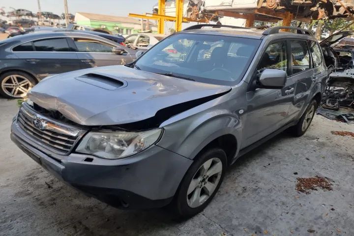 Dezmembrez Subaru Forester, SH an 2010 motor 2.0D 147cp cod motor EE20Z dezmembrari piese