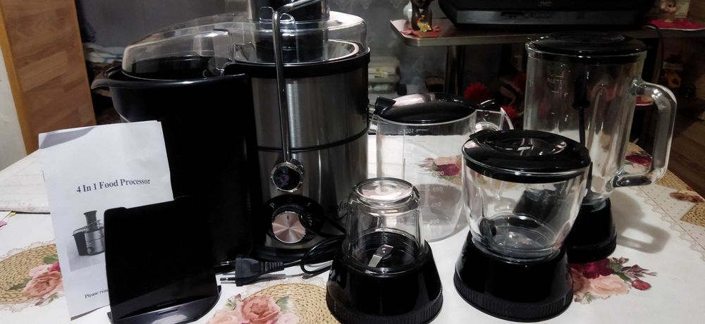 Кухонный комбайн