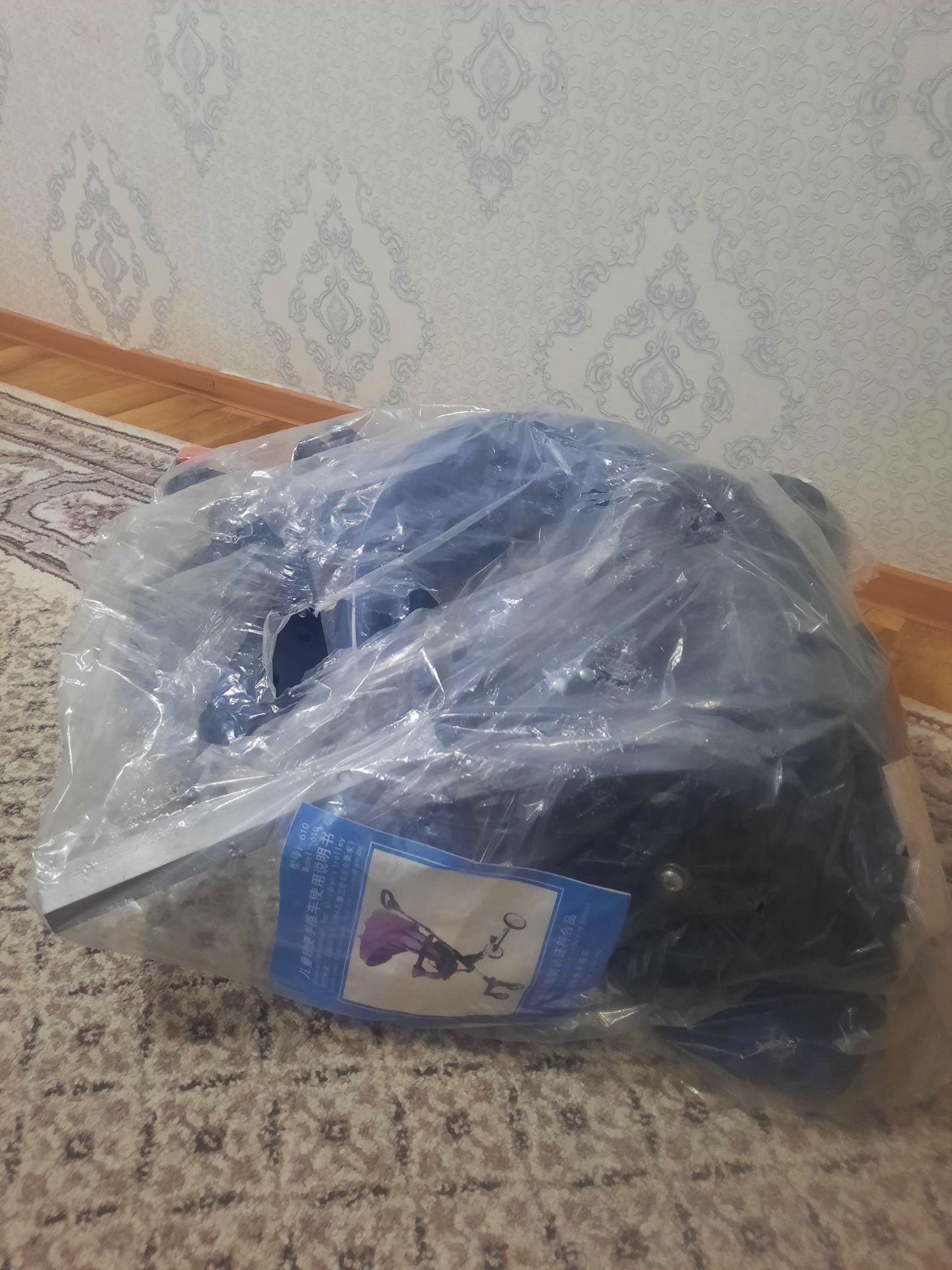 Коляска срочно для прогулки