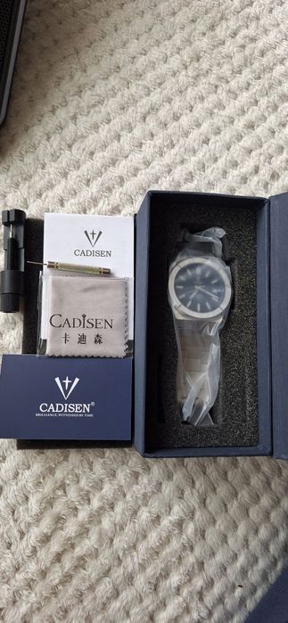 Nou! Ceas automatic, cu Seiko NH35A.